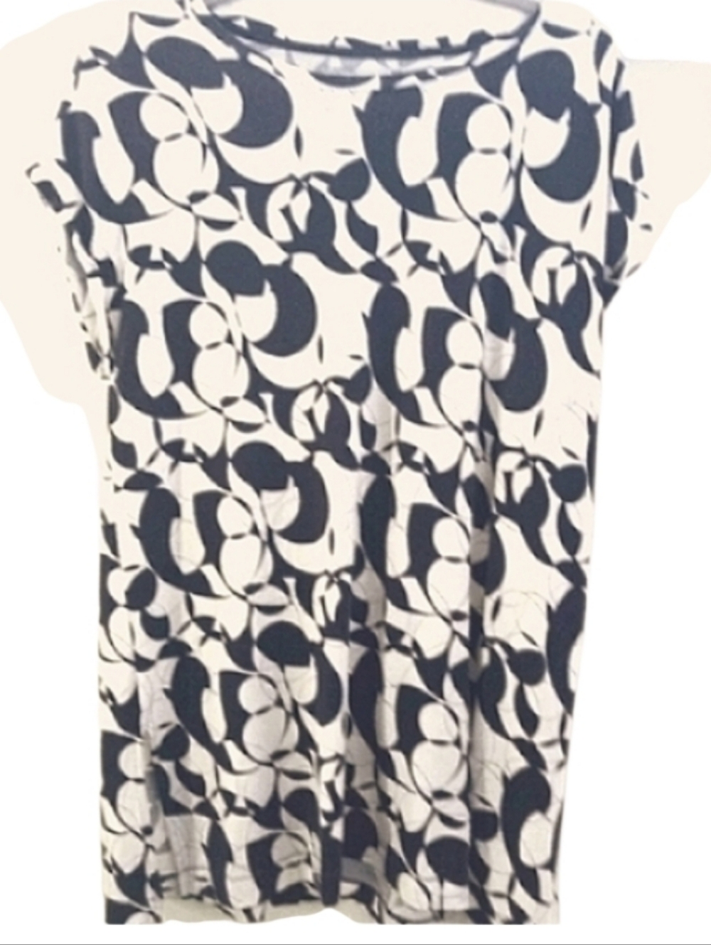💫 Contemporaine By Simons Women's Soft Comfort Short Sleeve Crew Neck Top